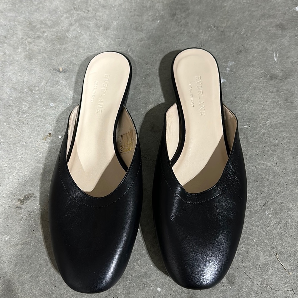 Everlane sandals